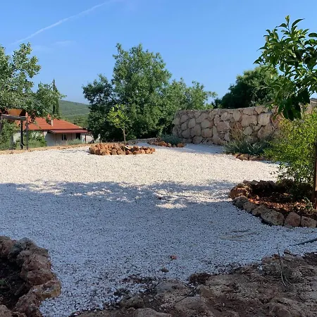 Bademlique Stone Apartment