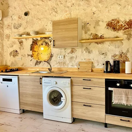 Bademlique Stone Apartment *