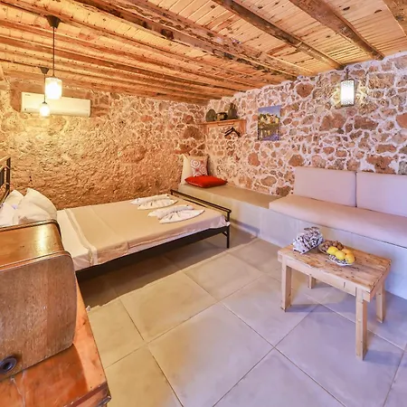 Bademlique Stone Apartment Kas